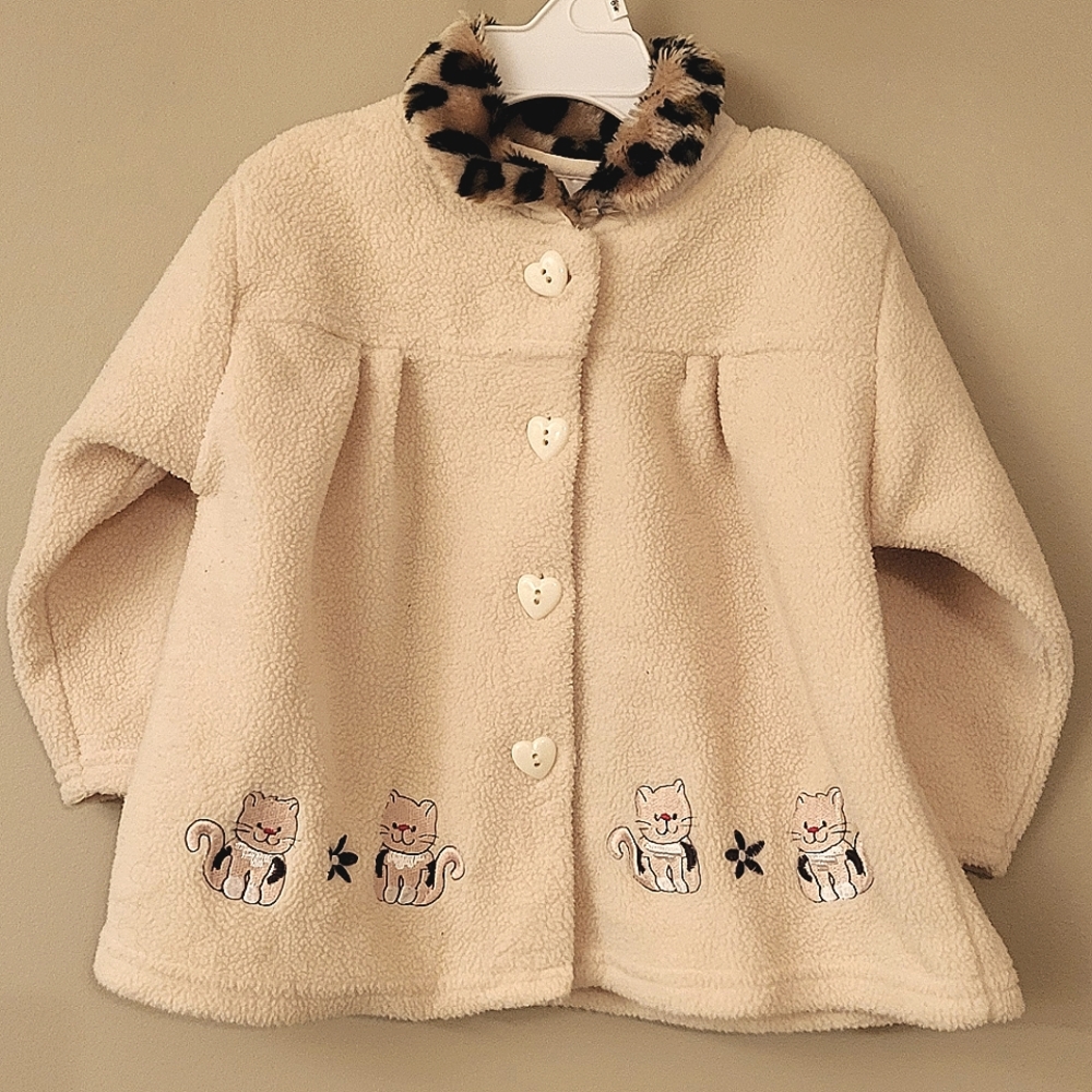 Vintage fleece sweater with embroidered kittens